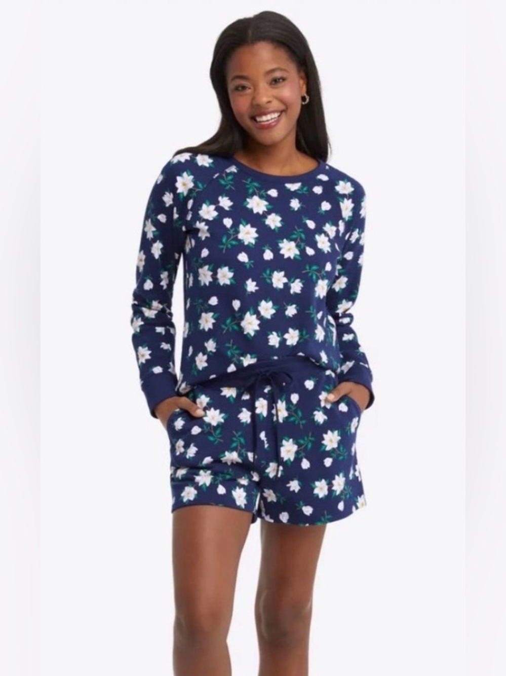Draper James 🫐 🍋 floral sweatshirt and shorts set